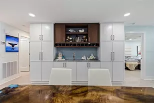 479 Boca Ciega Point Blvd S, Saint Petersburg, FL 33708 - Photo 23