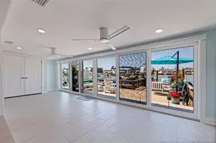 479 Boca Ciega Point Blvd S, Saint Petersburg, FL 33708 - Photo 21