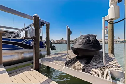 479 Boca Ciega Point Boulevard S #1205, Saint Petersburg, FL 33708 - Photo 33