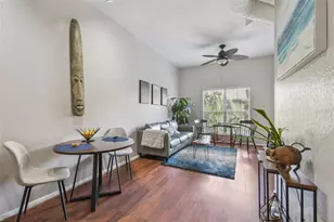 2440 W Horatio St, Tampa, FL 33609 - Photo 9