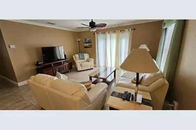5255 Coquina Key Drive SE #C, Saint Petersburg, FL 33705 - Photo 3
