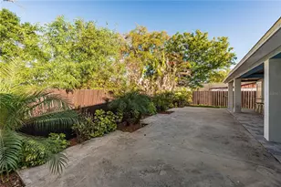 6814 N Glen Ave, Tampa, FL 33614 - Photo 31