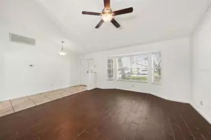 6202 Boone Dr, Tampa, FL 33625 - Photo 9