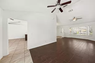 6202 Boone Dr, Tampa, FL 33625 - Photo 11