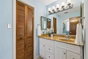 2210 Ladywood Ct, Brandon, FL 33511 - Photo 13