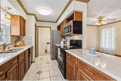 2210 Ladywood Court, Brandon, FL 33511 - Photo 5