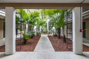 212 S Church Ave, Tampa, FL 33609 - Photo 3