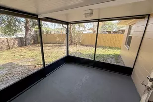 3844 Woodburn Loop E, Lakeland, FL 33813 - Photo 17