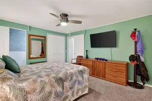 2000 E Bay Dr, Largo, FL 33771 - Photo 9