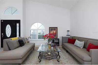 750 White Sand Drive NE, Saint Petersburg, FL 33703 - Photo 5