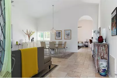 750 White Sand Drive NE, Saint Petersburg, FL 33703 - Photo 3