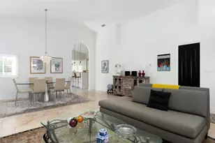 750 White Sand Dr NE, Saint Petersburg, FL 33703 - Photo 7