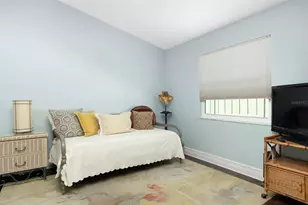 750 White Sand Dr NE, Saint Petersburg, FL 33703 - Photo 23