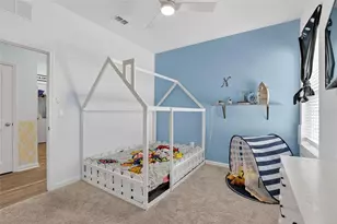 35554 Eastbrook Ave, Zephyrhills, FL 33541 - Photo 9