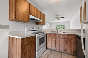 11201 122nd Ave, Largo, FL 33778 - Photo 7