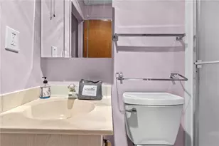 5603 80th St N, Saint Petersburg, FL 33701 - Photo 15