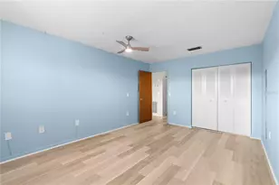 5603 80th St N, Saint Petersburg, FL 33701 - Photo 9