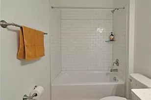 17304 Banded Gold Ln, Wimauma, FL 33598 - Photo 31