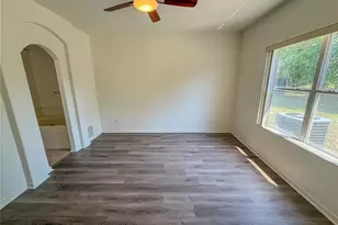 6901 Surrey Hill Pl, Apollo Beach, FL 33572 - Photo 9