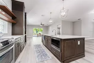 5638 Rockfield Loop, Valrico, FL 33596 - Photo 13