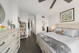 470 3rd St S, Saint Petersburg, FL 33701 - Photo 9