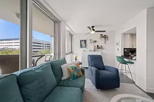 470 3rd St S, Saint Petersburg, FL 33701 - Photo 5