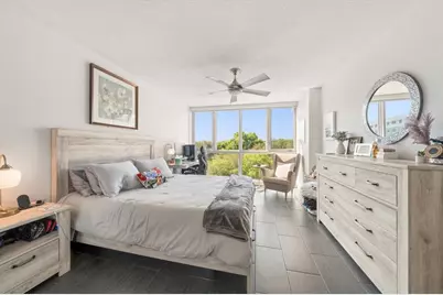 470 3rd Street S #403, Saint Petersburg, FL 33701 - Photo 7