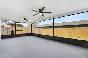 5813 Chapman Dr, New Port Richey, FL 34652 - Photo 31