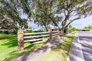 5427 Seville Dr, Zephyrhills, FL 33541 - Photo 37