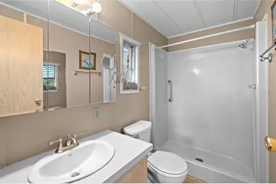 5427 Seville Drive, Zephyrhills, FL 33541 - Photo 19