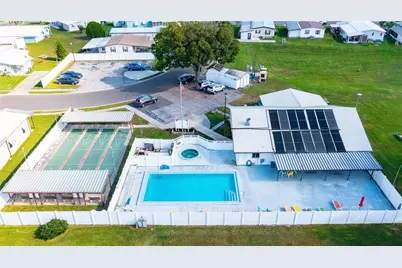 5427 Seville Drive, Zephyrhills, FL 33541 - Photo 25