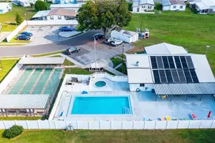 5427 Seville Dr, Zephyrhills, FL 33541 - Photo 25