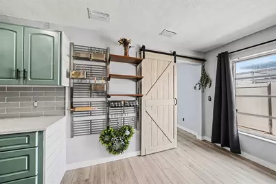 1810 Driftwood Circle S, Oldsmar, FL 34677 - Photo 17