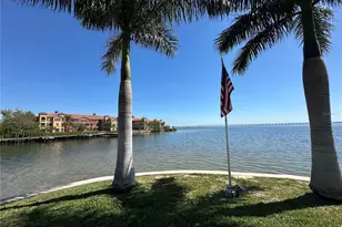 2755 Via Capri, Clearwater, FL 33764 - Photo 29