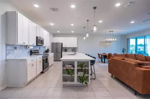 11220 Bram Bay Ct, San Antonio, FL 33576 - Photo 9