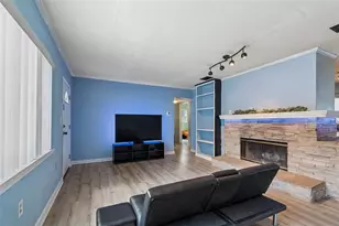 704 Brookside Dr, Clearwater, FL 33764 - Photo 5