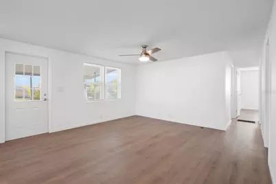 7271 Mount Arlington Drive NE #430, Saint Petersburg, FL 33702 - Photo 9