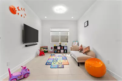 32558 Tree Of Life Avenue, Wesley Chapel, FL 33543 - Photo 5