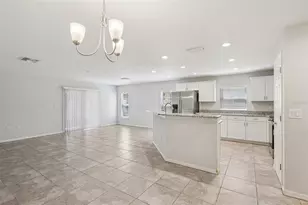 13114 Sonoma Bend Pl, Gibsonton, FL 33534 - Photo 11