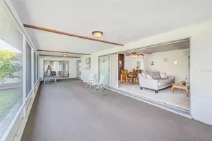 14901 Sovereign Dr, Largo, FL 33774 - Photo 35