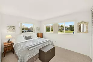 14901 Sovereign Dr, Largo, FL 33774 - Photo 29