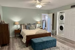 2380 World Pkwy Blvd, Clearwater, FL 33763 - Photo 7