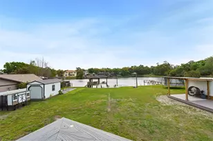 10525 Homestead Dr, Tampa, FL 33618 - Photo 39