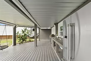 10525 Homestead Dr, Tampa, FL 33618 - Photo 35