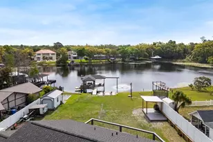 10525 Homestead Dr, Tampa, FL 33618 - Photo 47