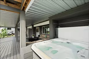 10525 Homestead Dr, Tampa, FL 33618 - Photo 37