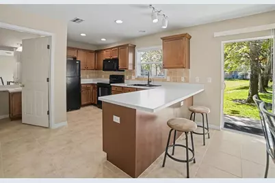 2907 Bear Oak Drive, Valrico, FL 33594 - Photo 7