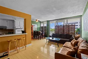 470 3rd St S, Saint Petersburg, FL 33701 - Photo 3