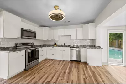 7310 11th Avenue N, Saint Petersburg, FL 33710 - Photo 7