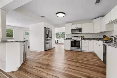7310 11th Avenue N, Saint Petersburg, FL 33710 - Photo 7
